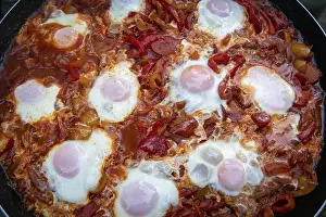 Swedish Food Photography Drucke: Vegetable dish decorated with fried eggs