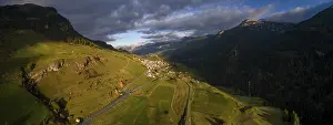 Switzerland Aerial View Drucke: View towards Ardez to the castle