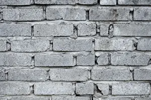 Bilder Datiert 31. Mai 2024: Brick construction print