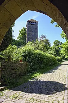 Lower Saxony Castles Drucke: View through castle gate to castle tower