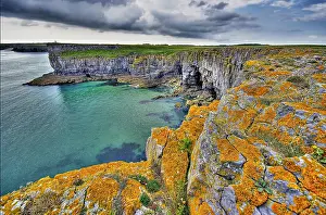 Pembrokeshire Wales Drucke: A view from the cliffs of Barafundle Bay