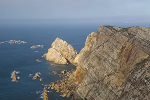 Rocky Coast Europe Drucke: View of danger cliffs in Cabo Penas