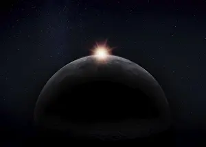 Outer Space Images Drucke: View of the dark hidden side of the Moon with the Sun behind it