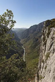 France Landscape Photography Drucke: View into the deep gorge of the Verdon