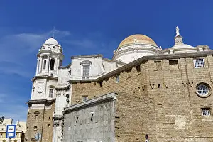 Southern Europe Harbor Towns Drucke: View of the dome and steeples of Cadiz Cathedral
