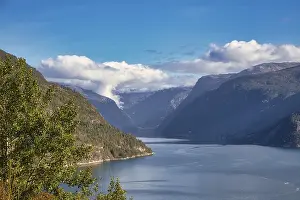 Western Norway Scenery Drucke: View over the Eidfjord, Norway