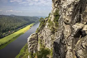 Elbe Sandstone Mountains Europe Drucke: View of the Elbe from the Bastei