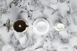 Coffee Break Drucke: Top view of geyzsr coffee maker