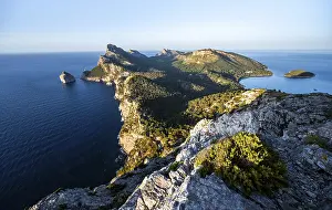 Pollenca Headland View Drucke: View of headland with cliffs and sea