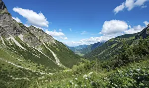 Northern Alps Europe Drucke: View into the Hintersteiner valley