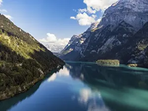 Uninhabited Waterfront Scenery Drucke: View over the Klontalersee