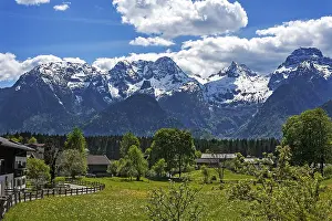 Salzburg State Austria Drucke: View of the Loferer Steinberge in spring