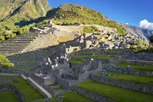 Drucke von Ein Blick auf die Ruinen von Machu Picchu, Peru Machu Picchu Drucke: Ein Blick auf die Ruinen von Machu Picchu, Peru.