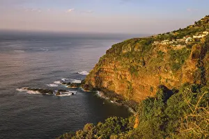 Rocky Coastline Images Drucke: View from Mirador de Las Brenas to the cliffs
