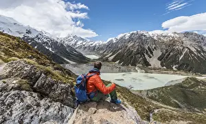 New Zealand Tourism Drucke: View of Mount Cook and Hooker Valley