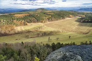 European Panoramic View Drucke: View from the Pfaffenstein. Forests