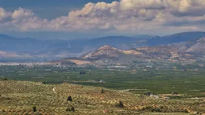 Peloponnese Peninsula Greece Drucke: View of the plain, archaeological site
