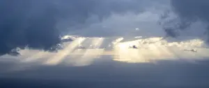 Overcast Sky View Drucke: View over the sea with clouds, Pacific