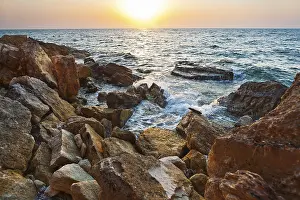 Coastal Landscape Photography Drucke: View on sea at sunset