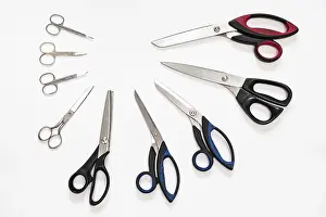 White Ground Studio Photography Drucke: Top view of semicircle from various shears on white background