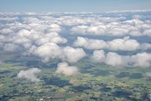 Cloudy Landscape Photography Drucke: View of sheep clouds and fields