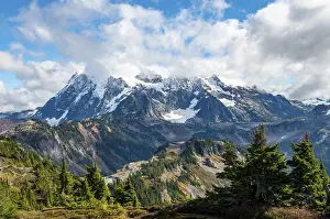 Birds Eye View Of Mountains Drucke: View from Table Mountain of Mt