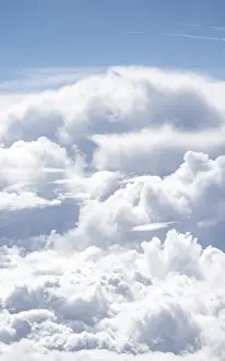 Aviation Photography Drucke: View over towering clouds, cloudy sky