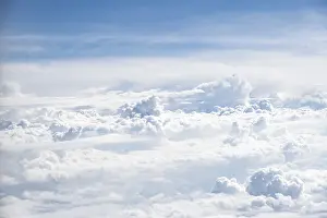 Aviation Photography Drucke: View over towering clouds, cloudy sky