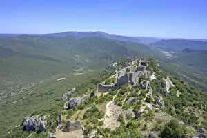 Deserted Castle In France Drucke: View from the upper castle area Donjon St