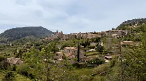 Valldemossa Spain Drucke: View of Valldemossa or Valldemosa