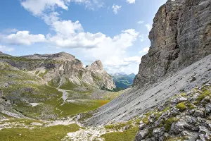 UNESCO World Heritage Mountains Drucke: View into the valley towards Kolfuschg