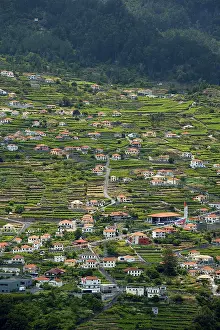 Southern Europe Towns Drucke: View village built on the sloping ground