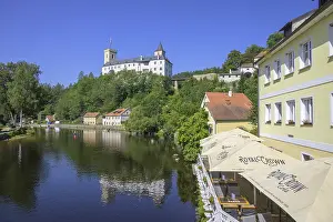 Central European Defence Work Drucke: View across the Vltava to the castle