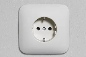 Save Money On Electricity Drucke: Wall socket