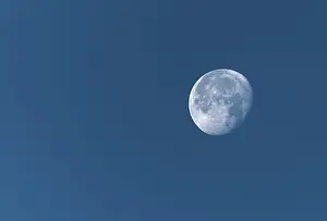 Lunar Landscape Drucke: Waning moon