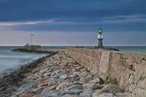 Warnemunde Pier Drucke: The Warnemunde pier
The Warnemnde pier