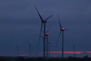 Eco Friendly Energy Source Drucke: Warning lights, sunset, evening