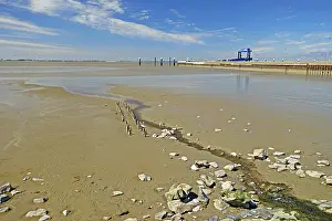 East Frisia Drucke: Watercourse in front of the outer dike