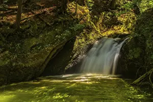 Southern Germany Nature Shot Drucke: Waterfall at the ice jetty of the Upper Argen in the Eistobel