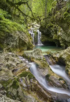 Southeast Europe Nature Reserves Drucke: Waterfall on the Lepena Stream