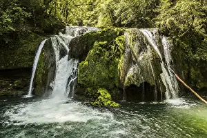Waterfall In France Drucke: Waterfall and mossy rocks, Source de la Loue