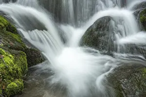 Mountain Torrent Photography Drucke: Waterfall on a mountain stream in spring