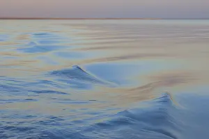 Brahmaputra River Sunset Drucke: Wave pattern on the Brahmaputra river at sunset