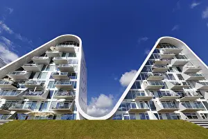 Modern Architecture In Denmark Drucke: Wave-shaped residential complex Bolgen