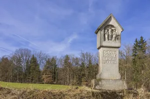 Christian Wayside Cross Drucke: Wayside shrine on a field in spring