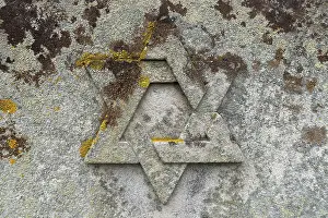 Southern Germany Cemeteries Drucke: Weathered Star of David on a gravestone