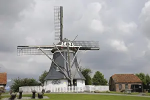 Smock Mill Europe Drucke: Werdumer Muhle, Werdum, windmill
