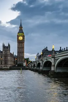 Drucke von Westminster Bridge mit Themse, Palace of Westminster, Houses of Parliament, Big Ben, Dämmerung, City of Westminster, London, England, UK Westminster-Brücke Drucke: Westminster Bridge mit Themse