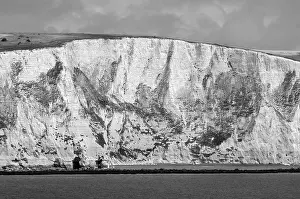 Travel Photography UK Drucke: White Cliffs of Dover, detail seen from the car ferry