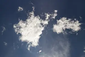 Daytime Outdoor Shots Germany Drucke: White clouds against a blue sky